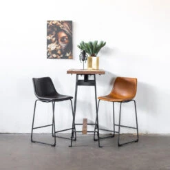 Barkruk Industrieel - Zithoogte 75cm - PU-Leer & Metaal - Barkruk Logan -Leen Bakker Winkel 1000027440 0103