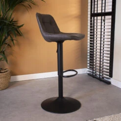Draaibare Barkruk Industrieel Keston Antraciet - Zithoogte 59 Cm - Stof - Grijs -Leen Bakker Winkel 1000042348 0101