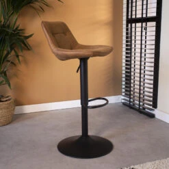 Draaibare Barkruk Industrieel Keston Cognac - Zithoogte 59 Cm - Stof - Bruin -Leen Bakker Winkel 1000042364 0101
