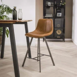 Giga Meubel Barstoel Bruin - PU-Leer - Plat Frame - Stoel Zig-Zag -Leen Bakker Winkel 1000052098 0102