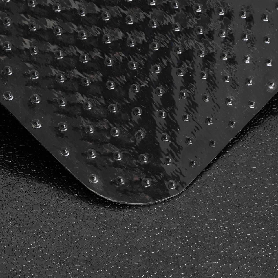 Vloerbeschermer PVC - Zwart - Tapijt - 90x120cm 4 Vloerbeschermer PVC - Zwart - Tapijt - 90x120cm - Afbeelding 2