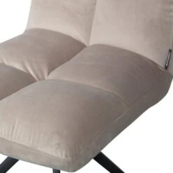 WOOOD Vinny Draaibare Eetkamerstoel - Velvet - Zand - 80x48x45 11 WOOOD Vinny Draaibare Eetkamerstoel - Velvet - Zand - 80x48x45 -Leen Bakker Winkel 172f690b9bc14b67bfd6475b47707ed4