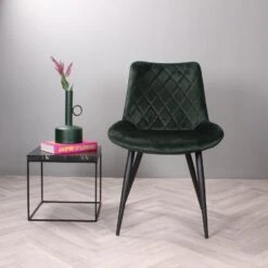 DS4U - Benito 3.0 Eetkamerstoel Velours - Donkergroen -Leen Bakker Winkel 1cf3105bd8a24cf487d9c516900fc62b