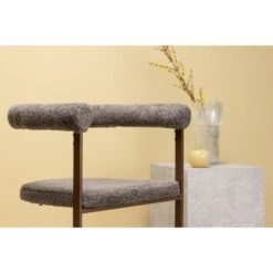 Svea - Zelo Eetkamerstoel - Boucle - Bruin -Leen Bakker Winkel 60b5f9b76fe5453094a198d56aab9a33