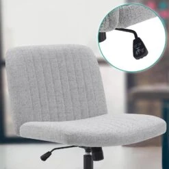 CLP Bureaustoel Kingman Zwart Frame - Stof - Licht Grijs 12 CLP Bureaustoel Kingman Zwart Frame - Stof - Licht Grijs -Leen Bakker Winkel 662d4ab134e147ea892ff8f3306650e4