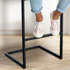 CLP Barkruk Hopewell Zwart Frame - Fluweel - Creme -Leen Bakker Winkel 6bcb464e6757472fa35c2260c66af41f