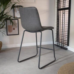 Industriële Barkruk Mark Antraciet - Zithoogte 65 Cm - Kunstleder - Grijs 14 Industriële Barkruk Mark Antraciet - Zithoogte 65 Cm - Kunstleder - Grijs -Leen Bakker Winkel 941cb791bbf54a6b85442eef6c79a91a