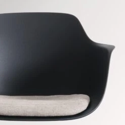 Nolon Nout-Liz Bureaustoel Zwart - Beige Kussen - Zwart Onderstel -Leen Bakker Winkel f87824a9e9904dc5bf6e6324e6c3b5d0 1